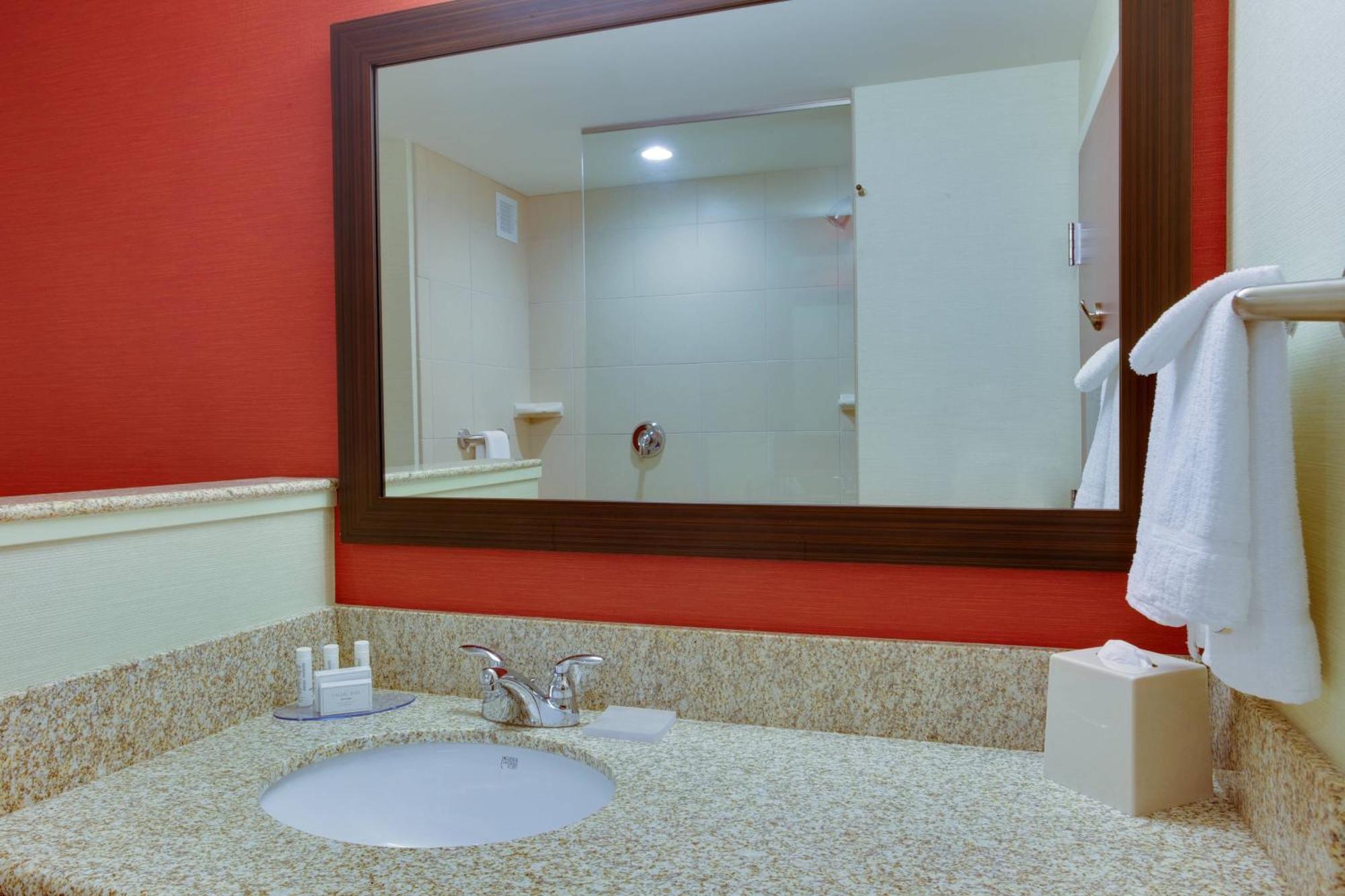 Courtyard By Marriott Pittsburgh North/Cranberry Woods Hotel Cranberry Township Ngoại thất bức ảnh