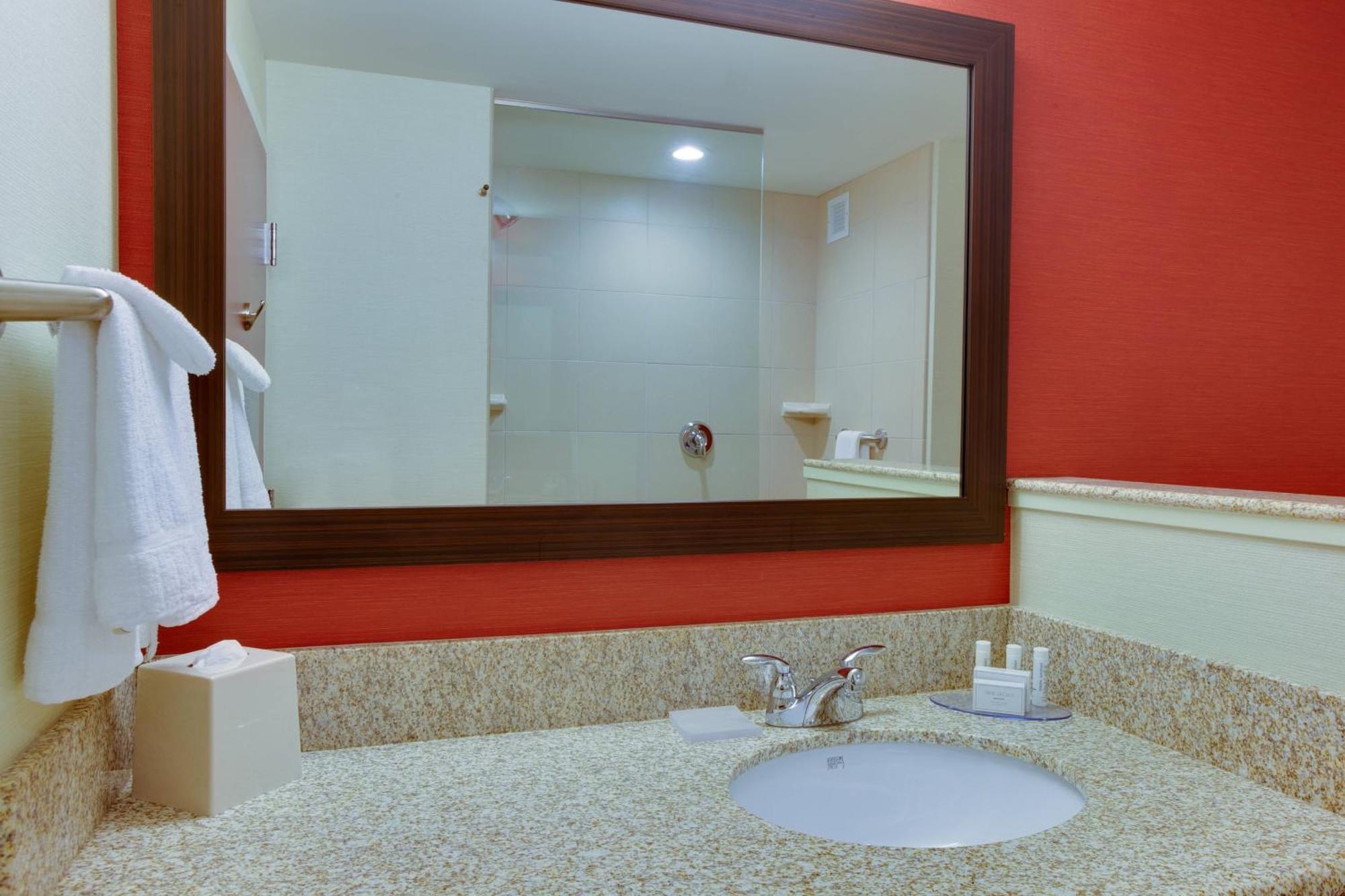 Courtyard By Marriott Pittsburgh North/Cranberry Woods Hotel Cranberry Township Ngoại thất bức ảnh